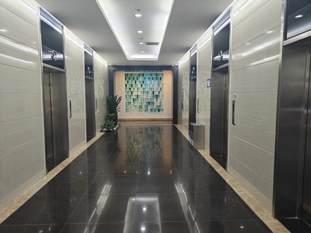 电梯厅1